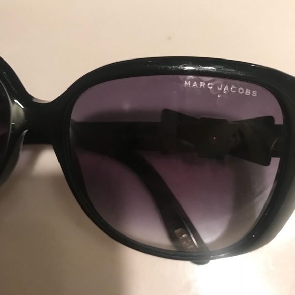 Women’s Marc Jacobs Sunglasses - Picture 2 of 5